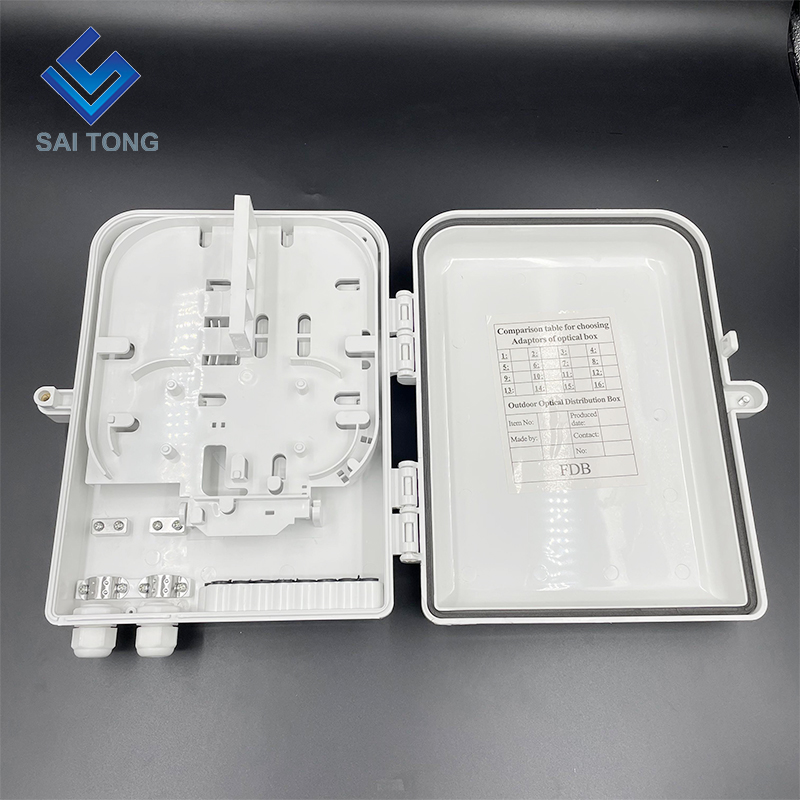 Sản xuất tại Trung Quốc Hộp thiết bị đầu cuối thiết bị sợi quang FDB Hộp phân phối cáp quang ftth 16 lõi trong nhà / ngoài trời với bộ chuyển đổi SC 16 chiếc